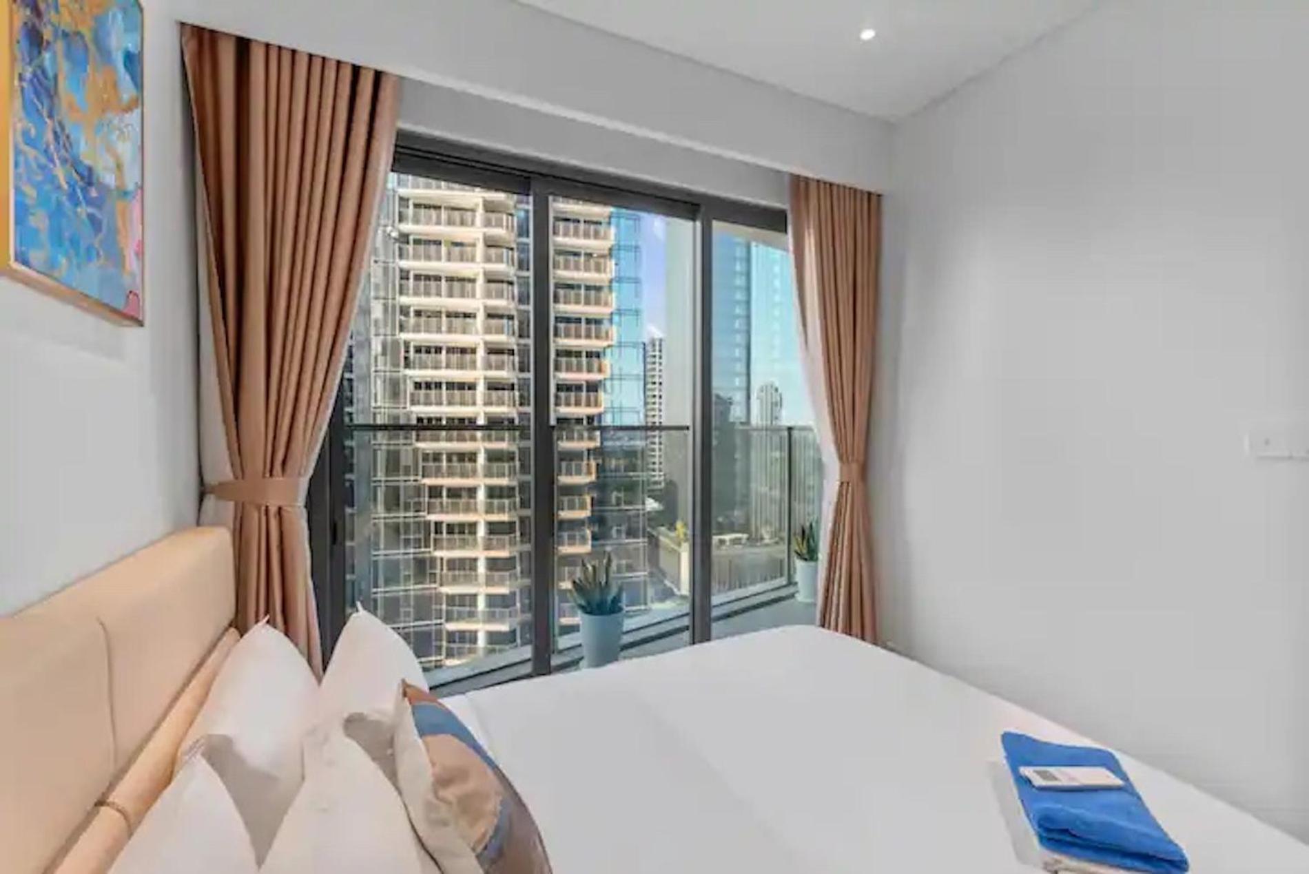 Zo Apartment Opera, Crest, Galleria -Central Saigon -Free Pool-Gym-Sauna Room-Yoga Room Хошимін Екстер'єр фото